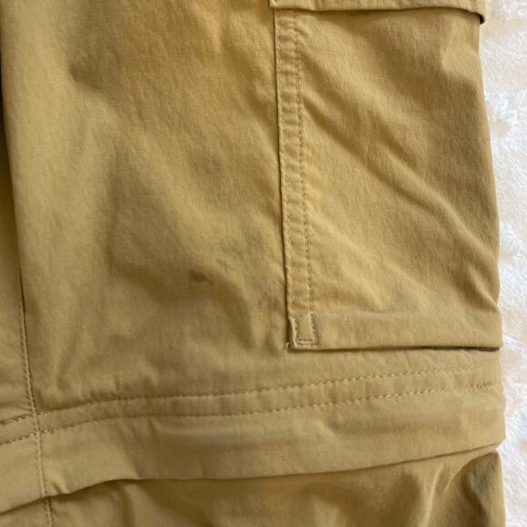 REI Co-Op Kids Boys Size Medium 10-12 Zip Off Pants Hiking Outdoor Khaki Cargos - Picture 4 of 7